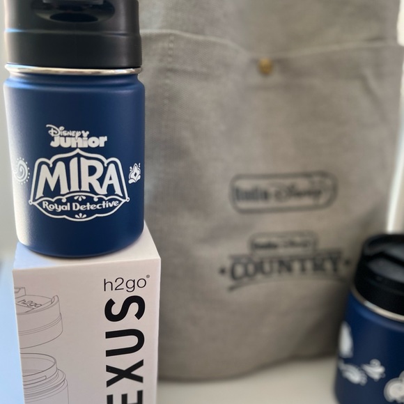 RADIO DISNEY “Country” backpack, with 2 8oz steel tumblers. - Picture 5 of 9